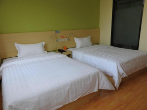 7 Days Inn Wuhan Jiangxia Century Plaza Branch